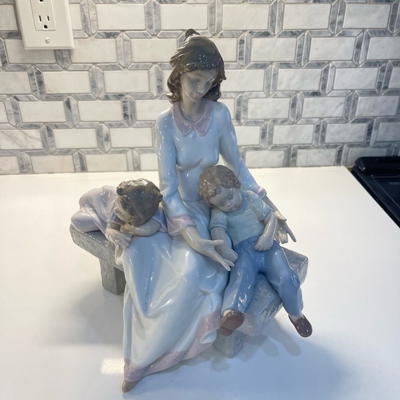 Lladró An Afternoon Nap in perfect condition - Picture 1 of 7